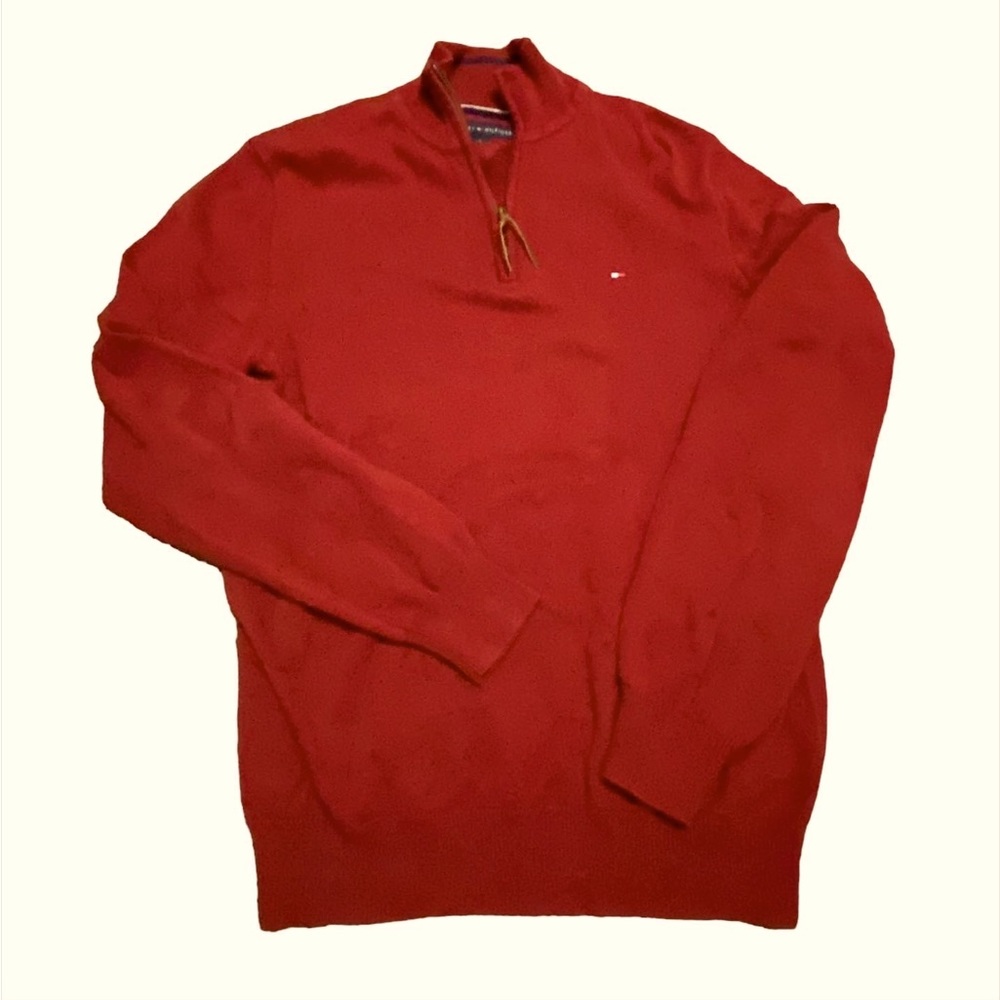 Men’s Medium Tommy Hilfiger lightweight sweater. 1/4 zip top